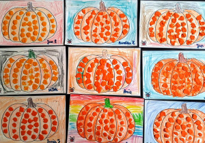 pomarańczowe dynie - prace plastyczne