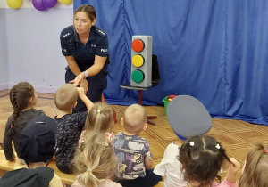 Pani Dzielnicowa opowiada o bezpieczeństwie w ruchu drogowym