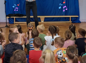 Listopadowa Audycja Muzyczma "Jak to jest grane gdzie indziej?"