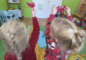 dziewczynki i ich serduszka