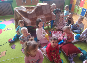 Przedszkolne "Piżama Party" u "Smoków"