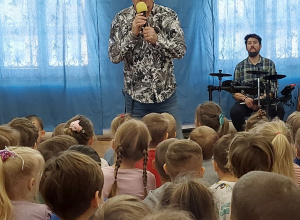 "Jest nas dwóch" - marcowa audycja muzyczna