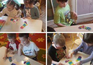 dzieci projektują swoje skarpetki z kolorowych koralików